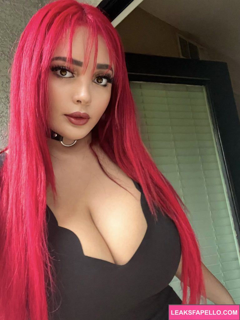 Brie Nightwood @brienightwood OnlyFans big tits red haired Only Fans model wearing black top