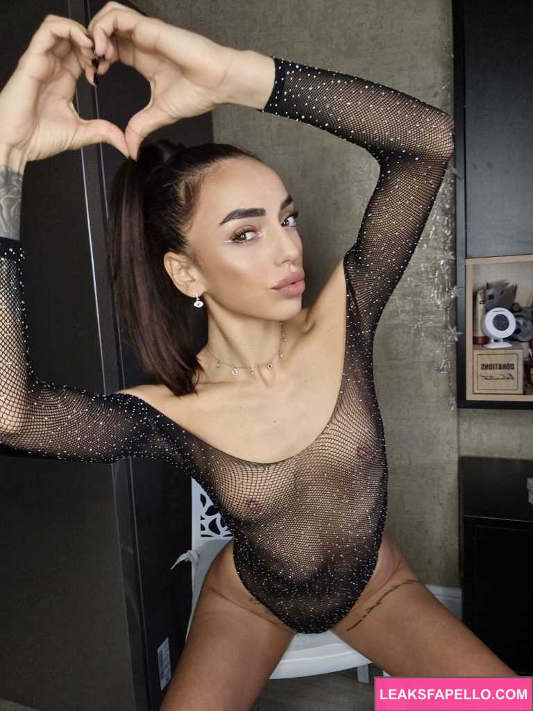 Loren Grey @lorengrey OnlyFans sexy only fans big ass model wearing see through outfit