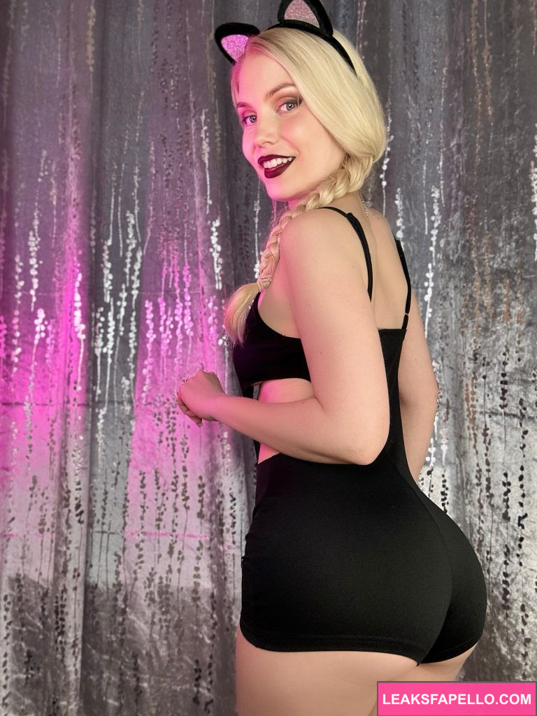 Kitty @ittybittyprettykitty OnlyFans big tits blonde thick ass sexy hot only fans model wearing black cat ears and outfit