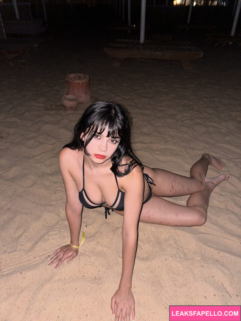 Juicy Maya @juicymaya OnlyFans big tits sexy hot only fans model wearing black two piece bikini on the beach