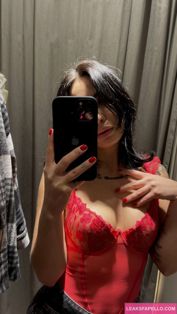 Ivy Illusion @ivyillusion OnlyFans hot sexy tattoed thick ass only fans model wearing red tops mirror shot
