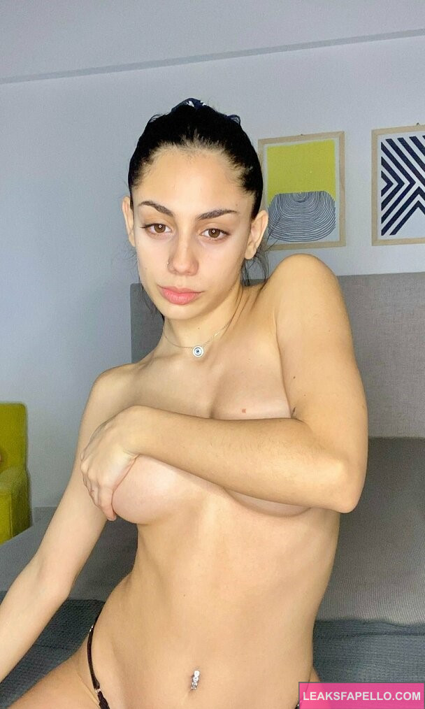 Melina Lox @melinalox OnlyFans sexy latina teen onlyfans model covering her big tits