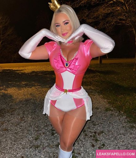 Emma Rene Dwier @emmarenedwier OnlyFans hot blonde thick only fans model wearing starlight princess costume