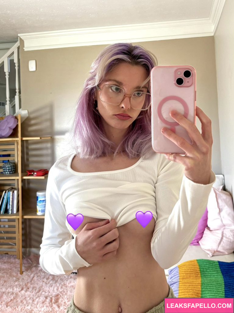 Haven Tunin @haven.tunin OnlyFans hot sexy horny only fans model wearing white long sleeves with her nipples peeking