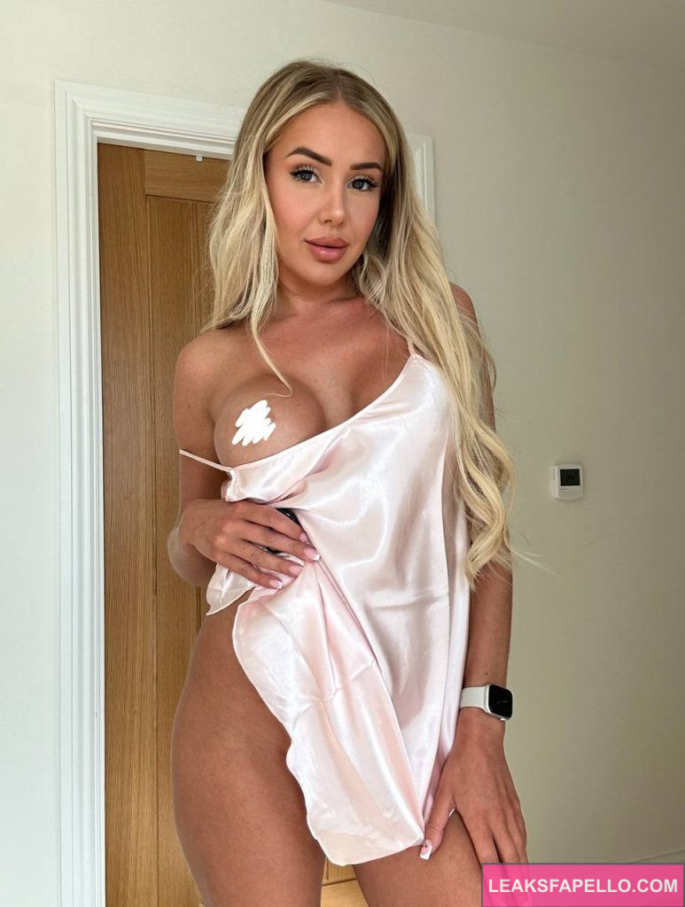 Bonnie Brown @bonniebrownvip OnlyFans blonde hot big tits thick ass sexy only fans model wearing silk dress with her tit showing out