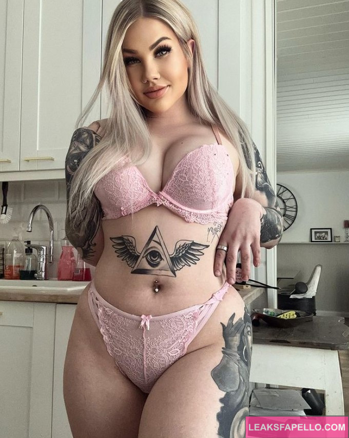 Jasmin Juliet @jasminjuliet OnlyFans blonde thick big tits thick ass only fans model wearing pink lingerie