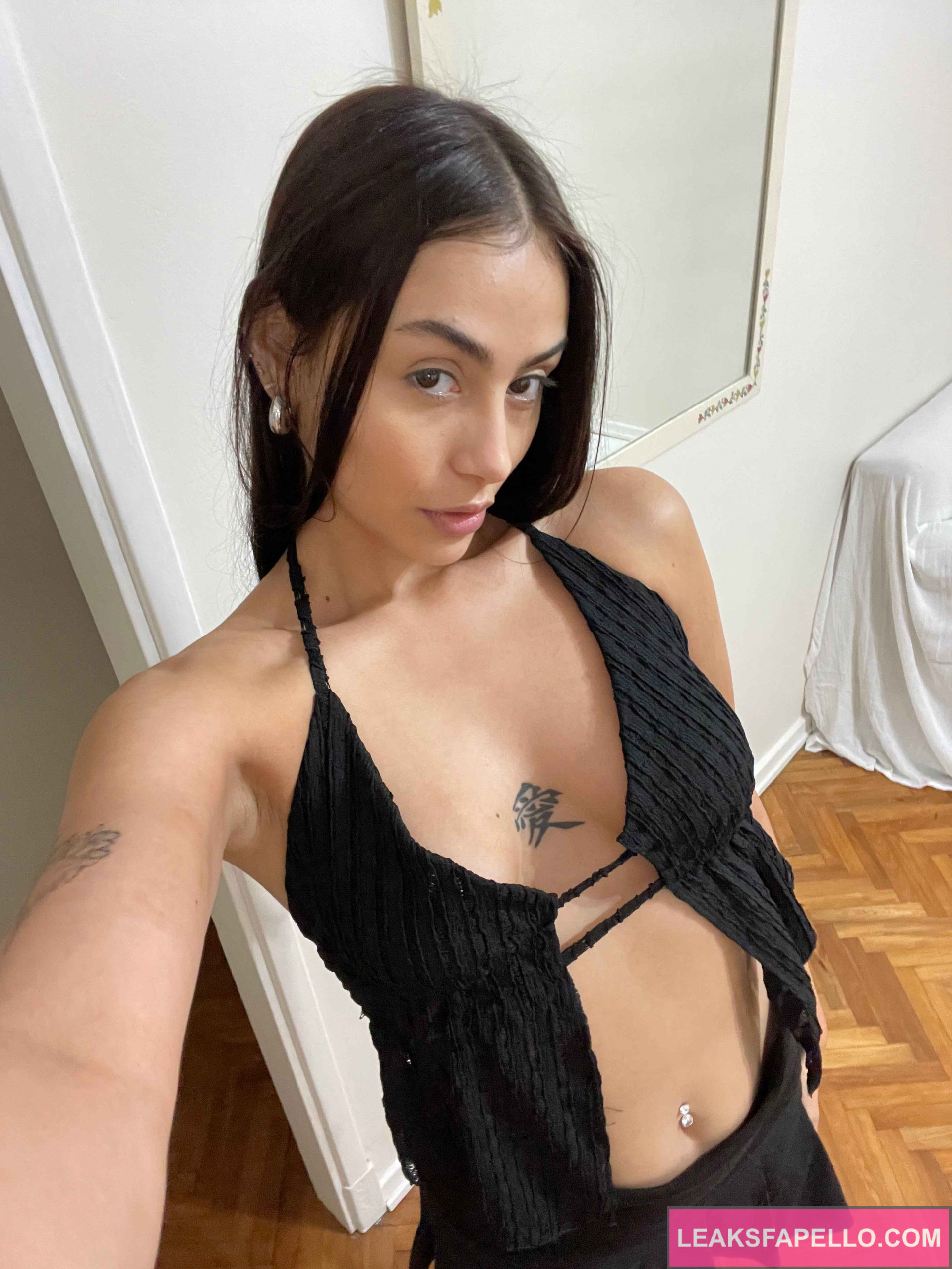 Lily Rose @lilyrose.vibes OnlyFans big tits sexy hot only fans model wearing black