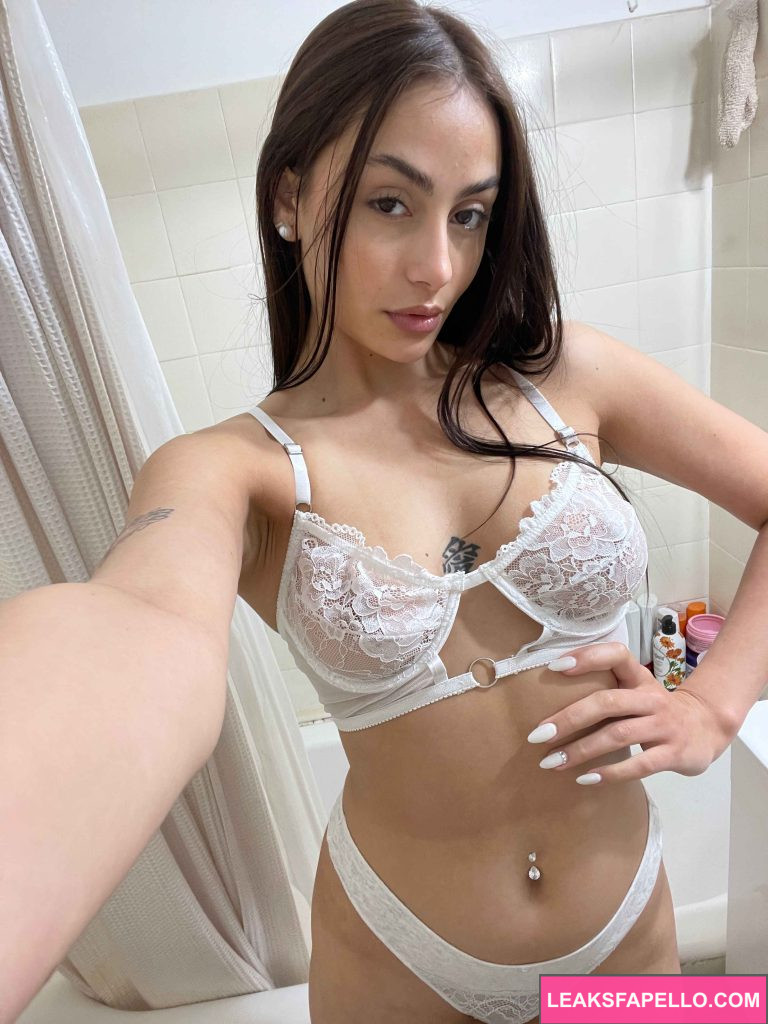 Lily Rose @lilyrose.vibes OnlyFans big tits sexy hot only fans model wearing white two piece lingerie selfie