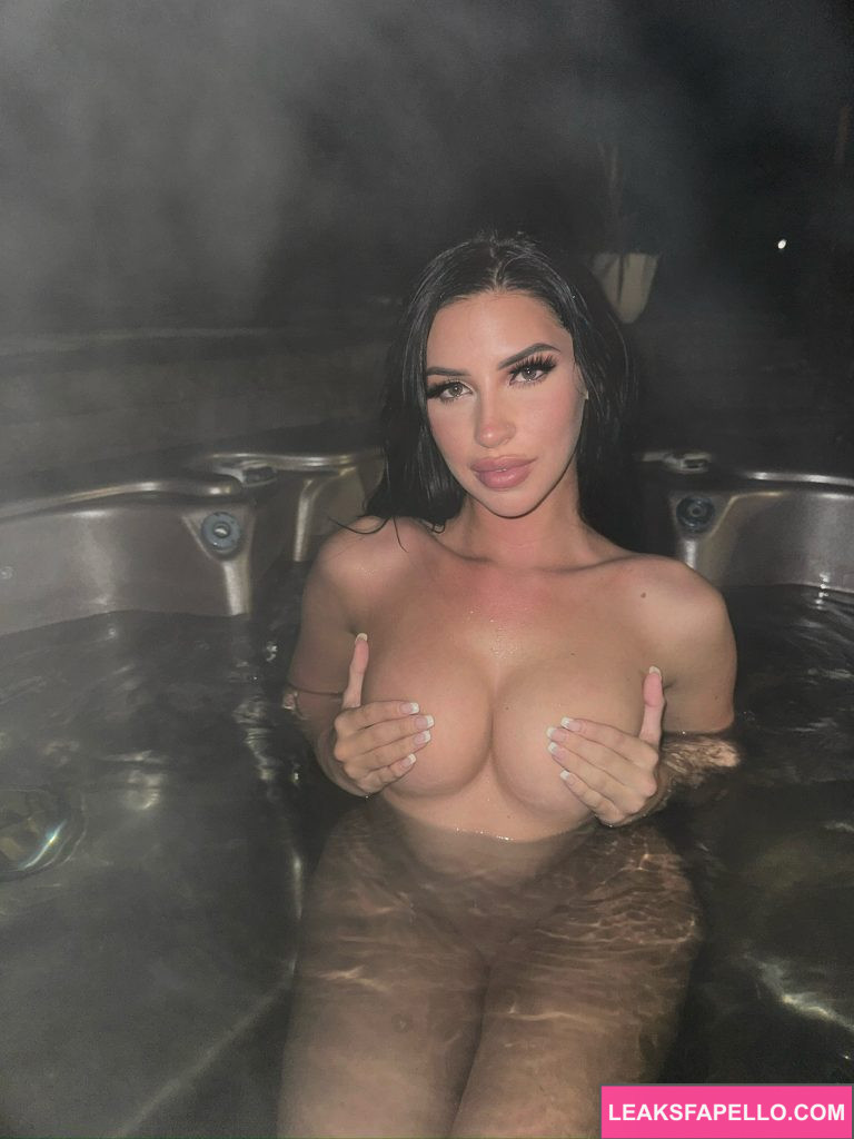 Kassie Lee @itskassielee OnlyFans hot and sexy only fans model naked in a hot tub