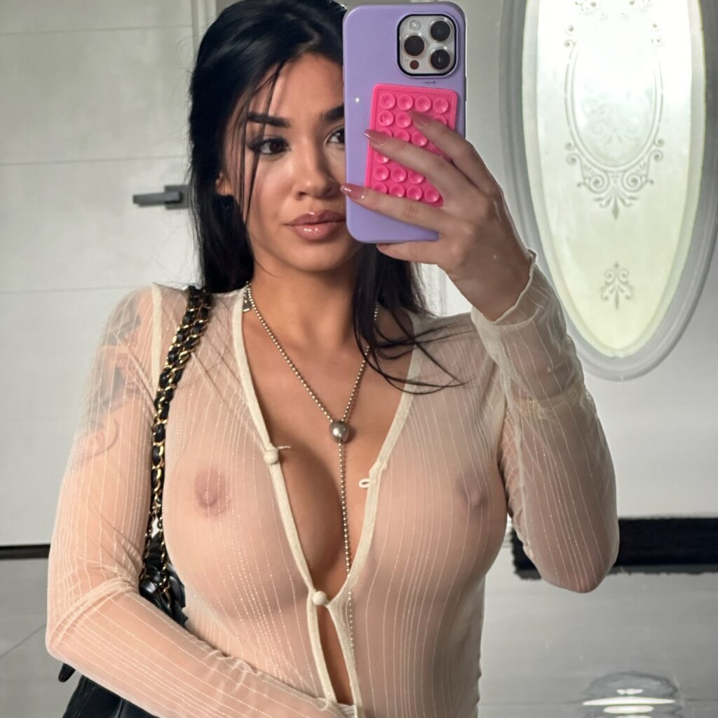 Amber Marie @ambermg_vip OnlyFans big tits super hot only fans model mirror shot 