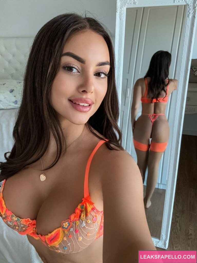 Ivanka Peach @ivankapeach_vip OnlyFans wearing orange lingerie showing her perfect body