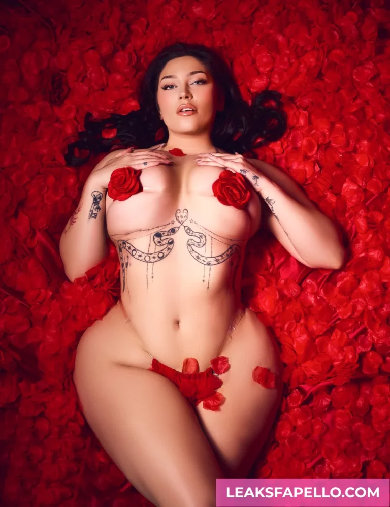 💋 Vivian Taylor: Busty MILF Baddie You Can’t Resist (OnlyFansLeaks)