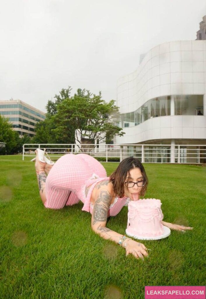 Gigi Torres having a cake