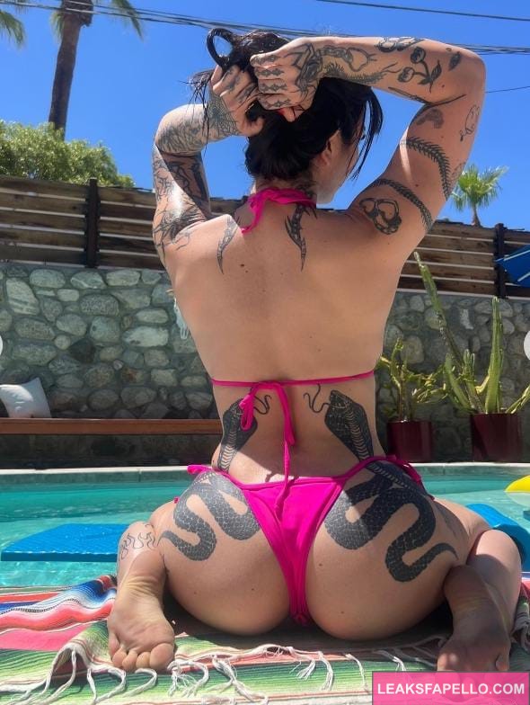 Mia Sayoko putting her ass on display in a bikini