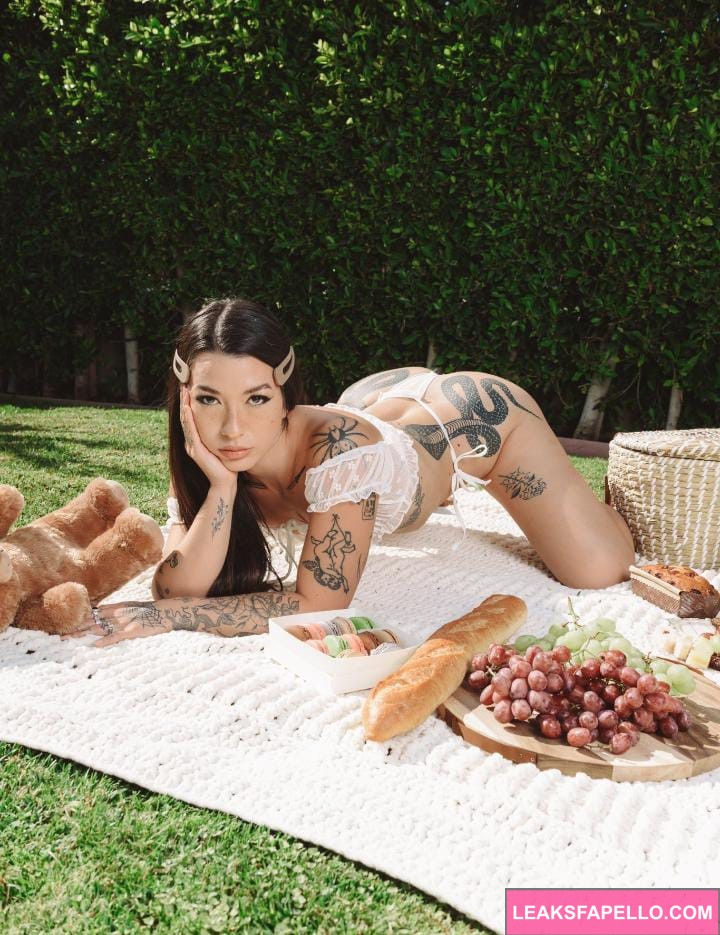 Mia Sayoko posing in a sexy way for a picnic