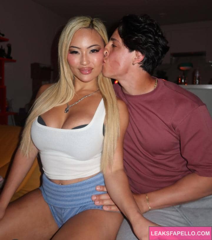 Kazumi being kissed by a guy